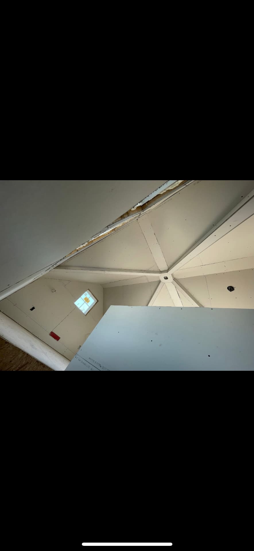 Finished drywall with bullnose corner detail