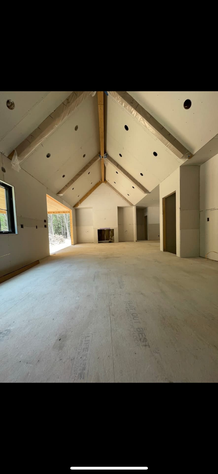 Cathedral ceiling drywall hung and finished to level 5 in Dover, NH by J&B Drywall & Paint